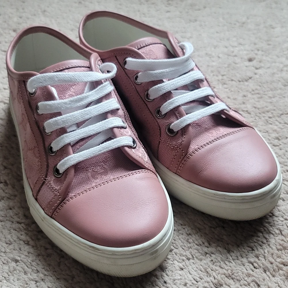 Gucci Pink Leather & Canvas Low-Top Sneakers - Picture 7 of 7